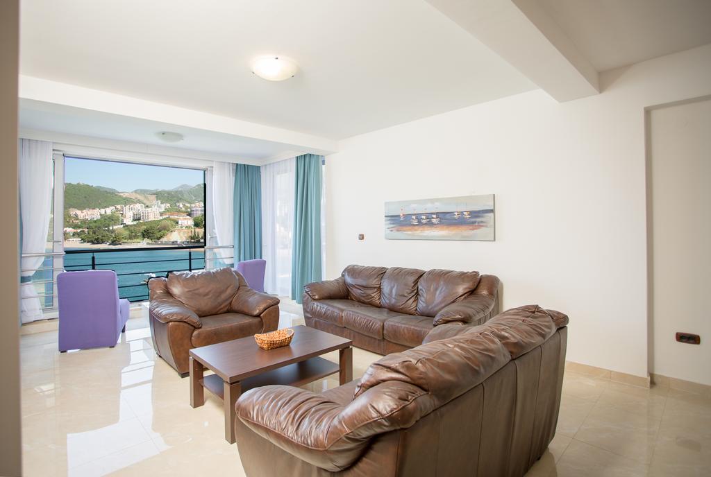Adriatic Raf Apartments Budva Exterior photo